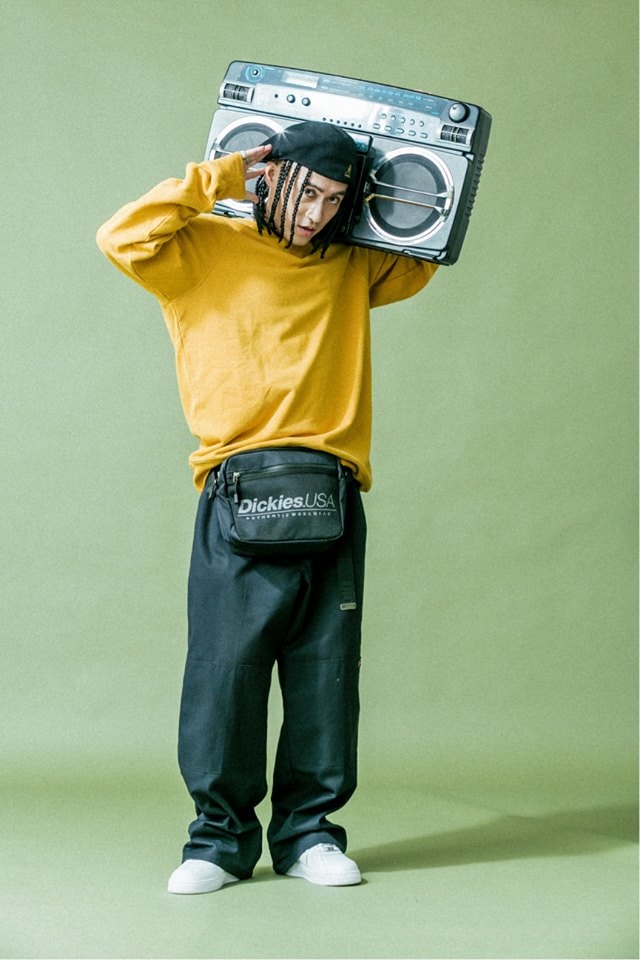 Dickies 邀請台灣說唱歌手 B.C.W. 打造最新合作 Lookbook