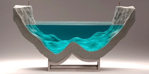 Ben Young 以海洋為靈感打造全新藝術裝置