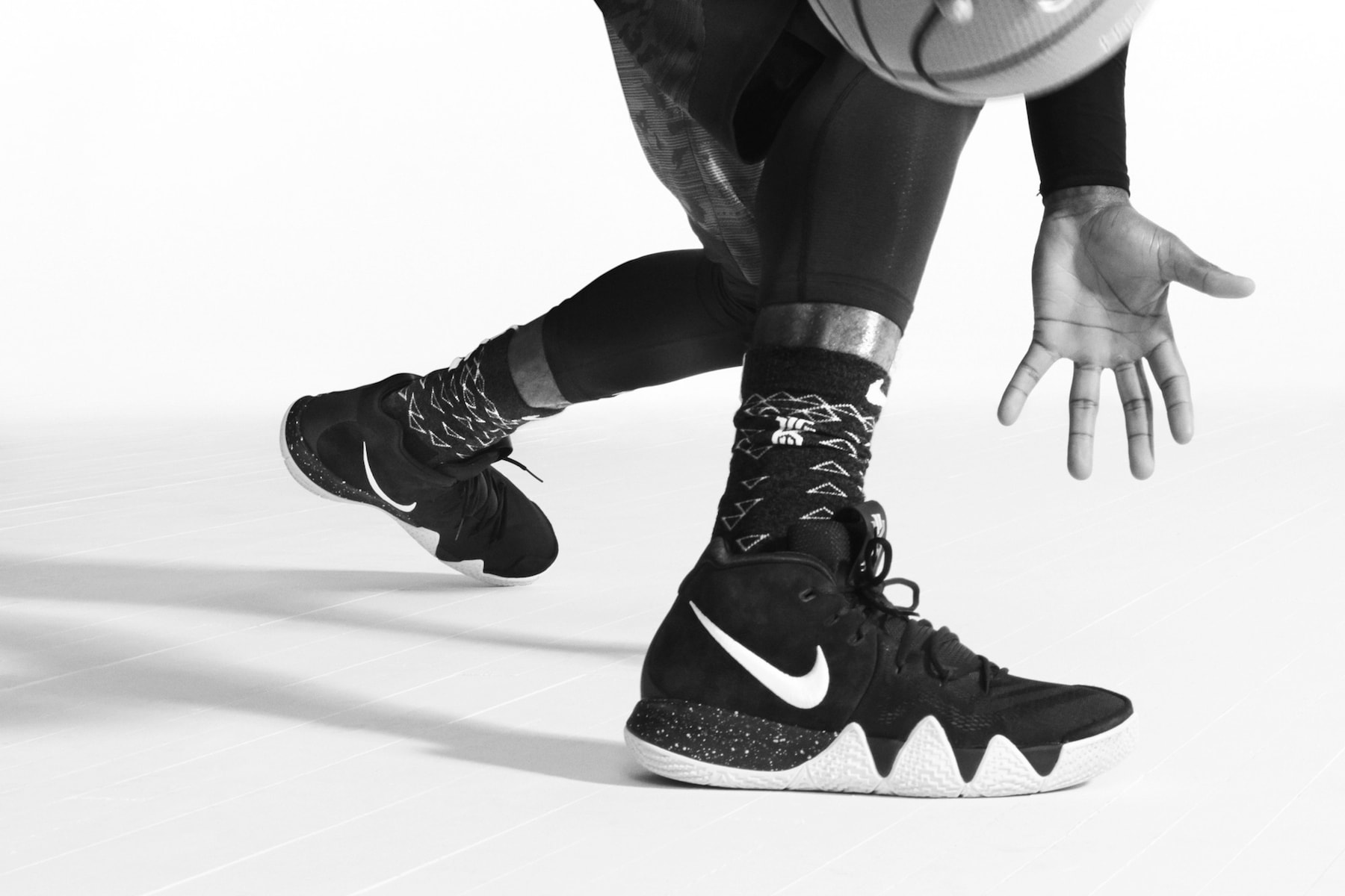 Nike 最新 KYRIE 4 正式發佈