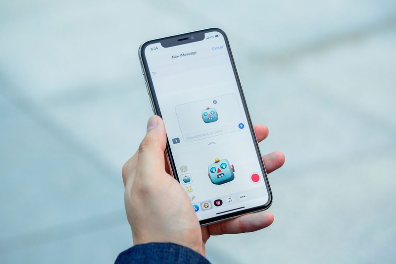 Apple iPhone 更新至 iOS 11.1.2 後驚現黑畫面？！
