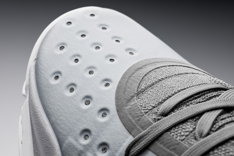 Under Armour Curry 4「MORE BUCKETS」別注色香港發售情報