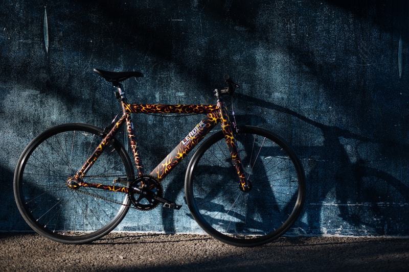 風火之輪！LEADER BIKE × Cootie 單速車曝光