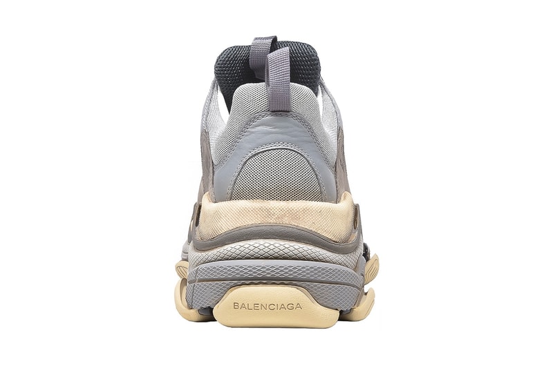 Balenciaga Triple S 全新灰色配色再度上架
