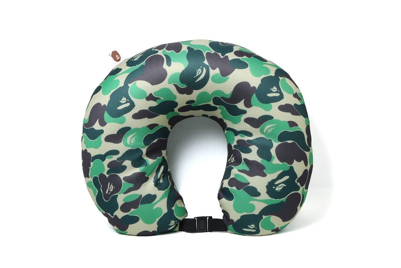 BAPE 推出注入「 ABC Camo 」的頸枕