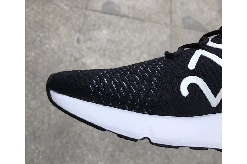 搶先預覽 Nike 全新鞋款 Air Max 270 Flyknit 黑白配色