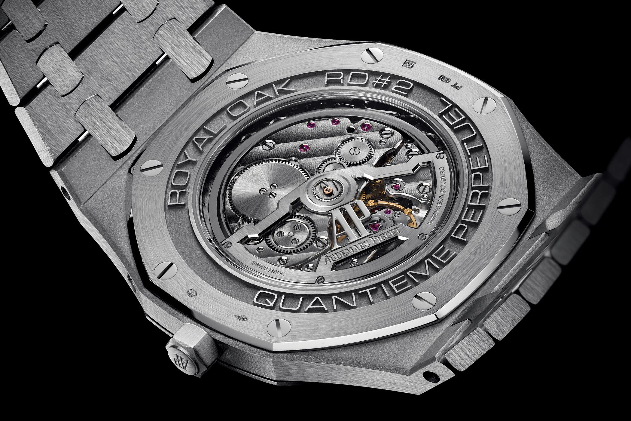 全球最薄自動上鍊萬年曆腕錶 Audemars Piguet「Royal Oak RD#2」現身
