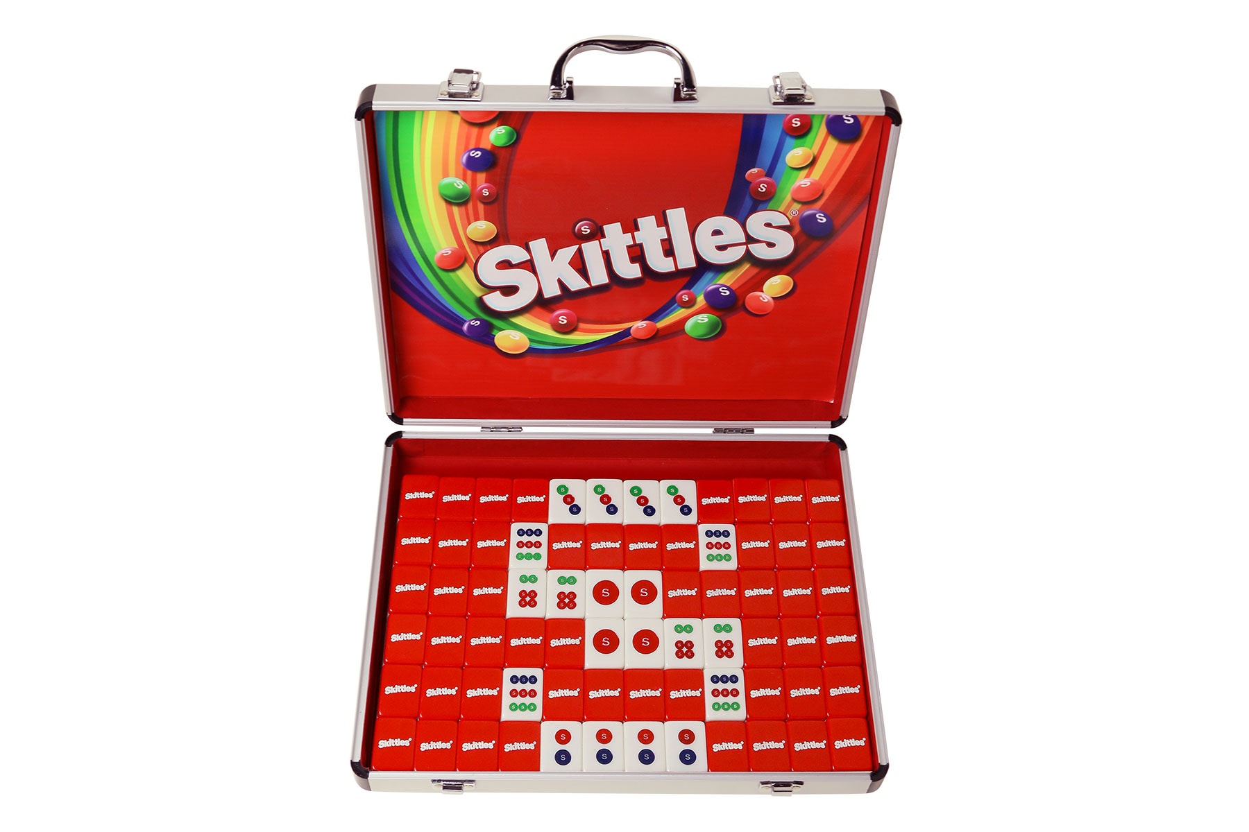 Skittles 彩虹糖推出限定版麻將套裝