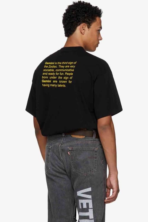 Vetements 索價 $350 美元的星座印花 T-Shirt