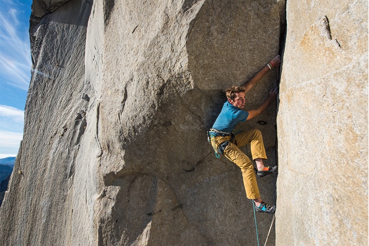 Patagonia 推出以麻質製作的天然機能褲款 Hampi Rock Pants