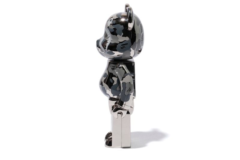 三軍結集－BAPE® x MEDICOM TOY x BANDAI 推出超合金 BE@RBRICK