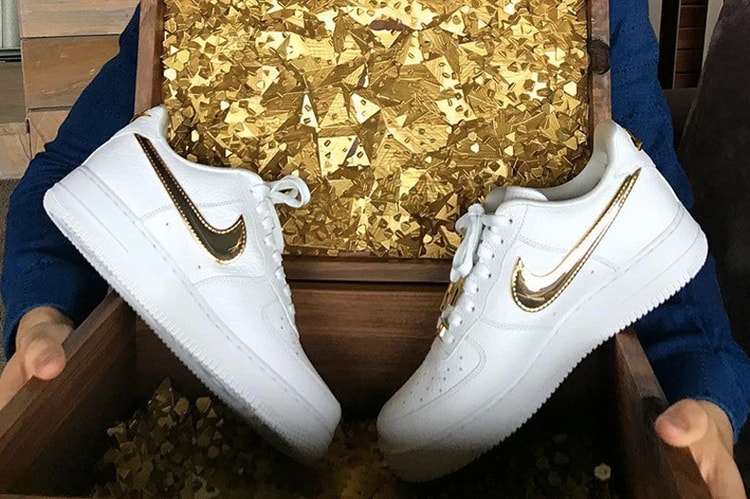 Cristiano Ronaldo 生日收到 Nike Air Force 1「24K 金」獨佔鞋款