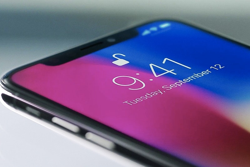 iPhone X 需求未如理想或致 Samsung OLED 面臨銷售危機？