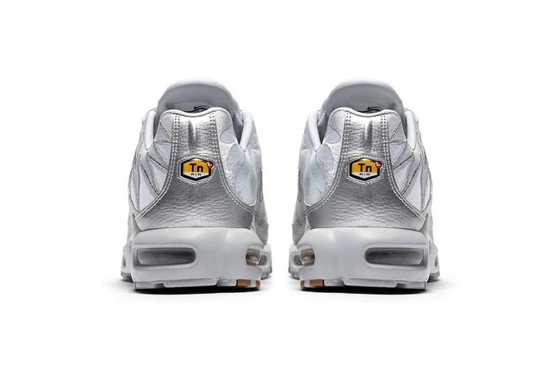 銀色閃電！Nike Air Max Plus 全新配色設計近賞