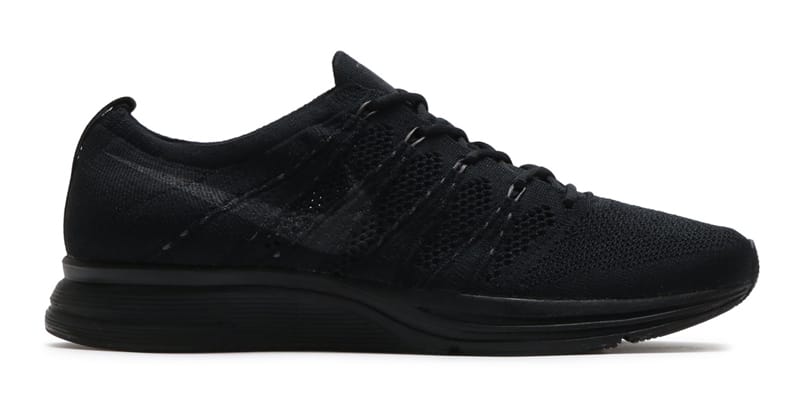 Nike Flyknit Trainer「Triple Black」配色發售消息釋出