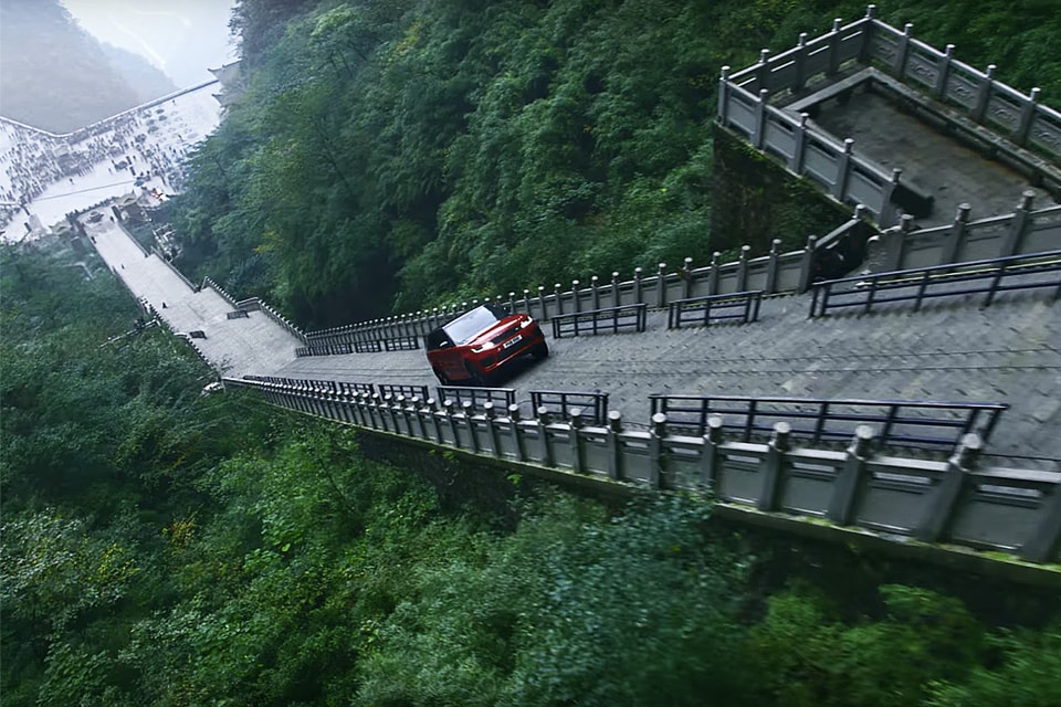 一登龍門 Range Rover 發佈攀登張家界999 級天門山6 分鐘完整影片 Hypebeast
