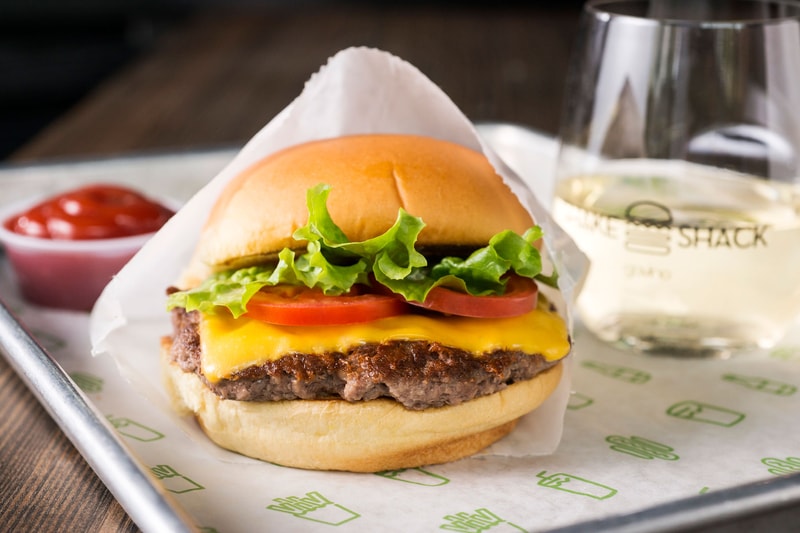 美國超人氣連鎖漢堡店 Shake Shack 香港首家分店快將開幕