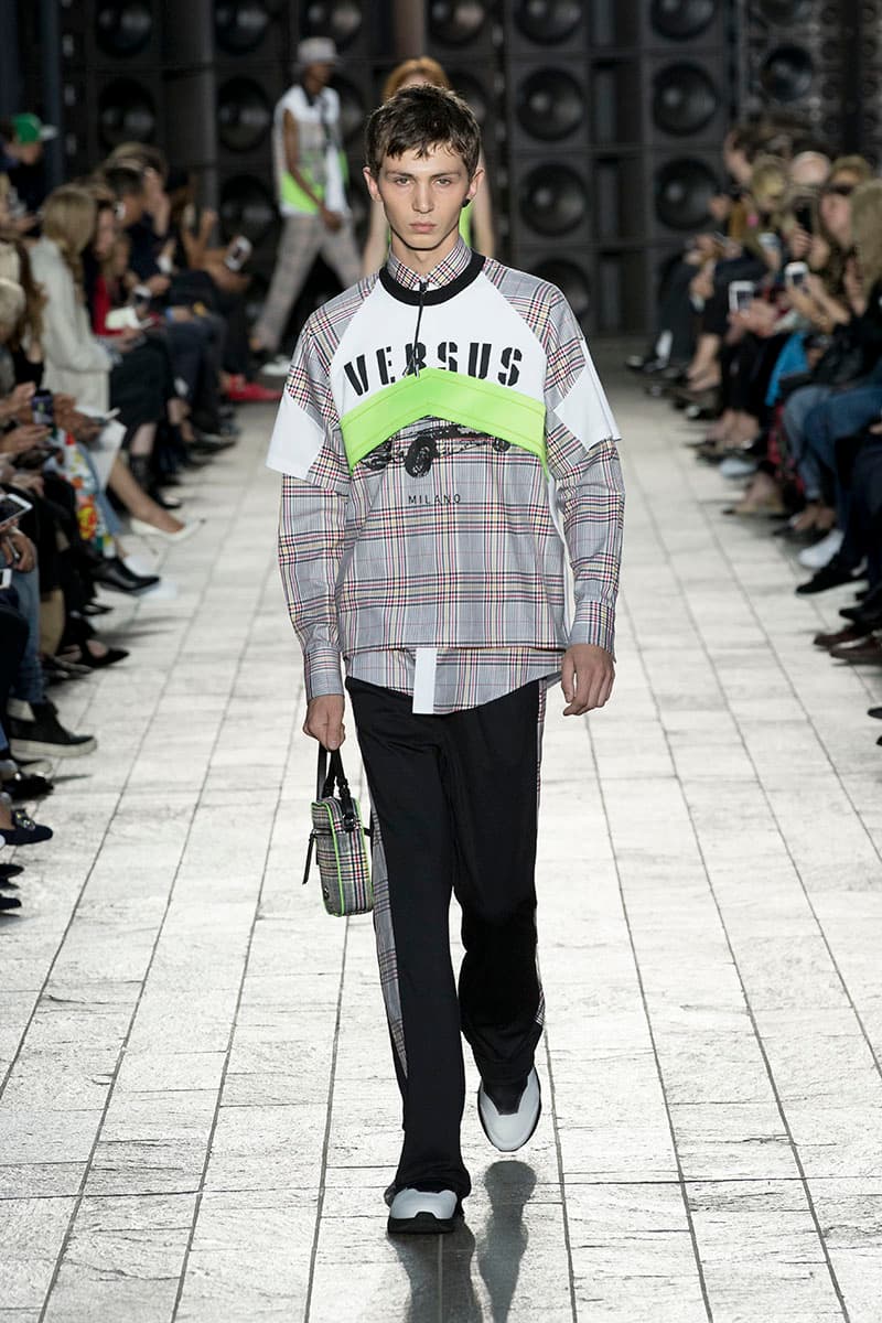 Versus Versace 2018 春夏系列,展現叛逆魅力的紐約街頭