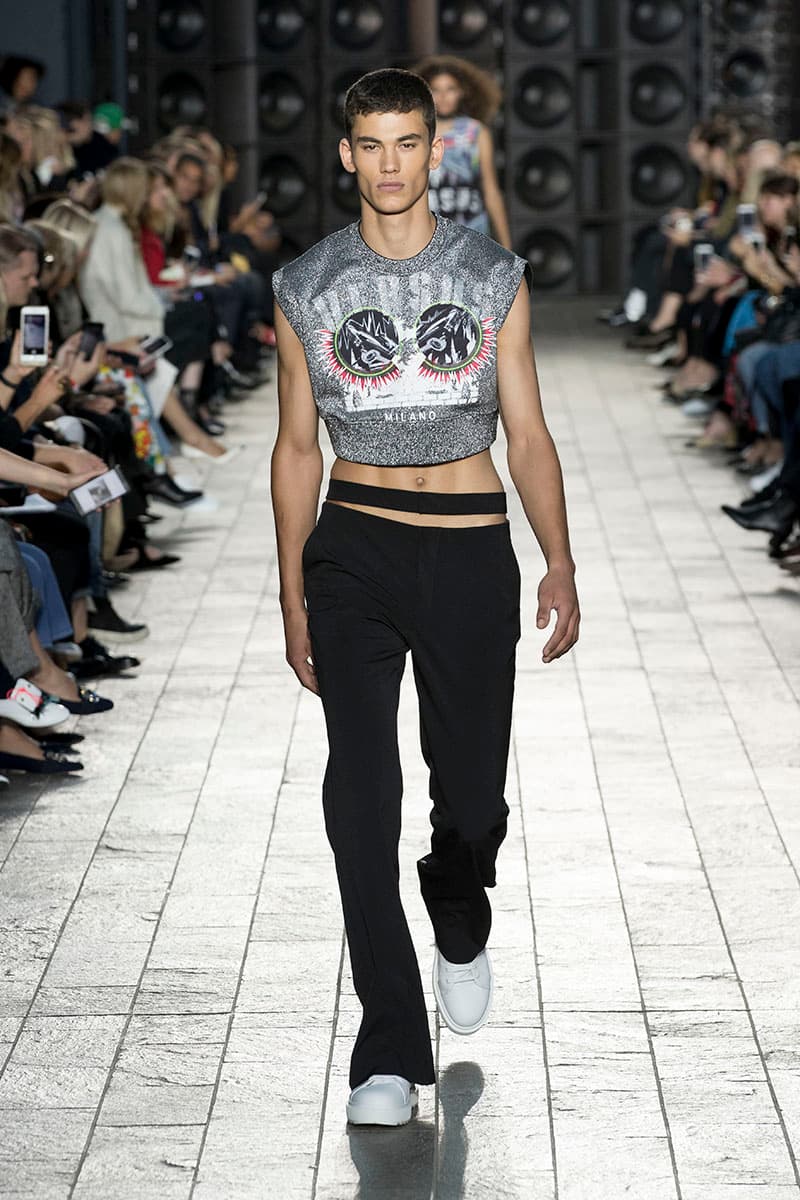 Versus Versace 2018 春夏系列,展現叛逆魅力的紐約街頭