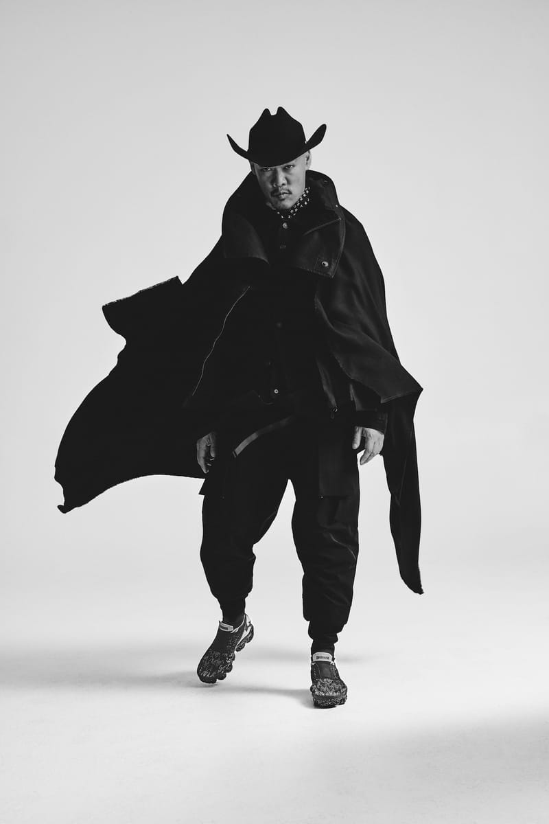 vapormax moc 2 x acronym