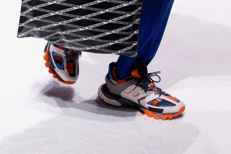 Triple S 接班人?Balenciaga 2018 秋冬全新鞋款再有新色曝光