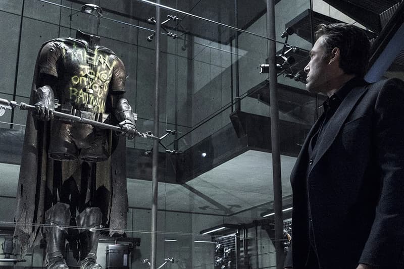 Zack Snyder 揭露《Batman V Superman》中藏有「Robin 彩蛋」!?