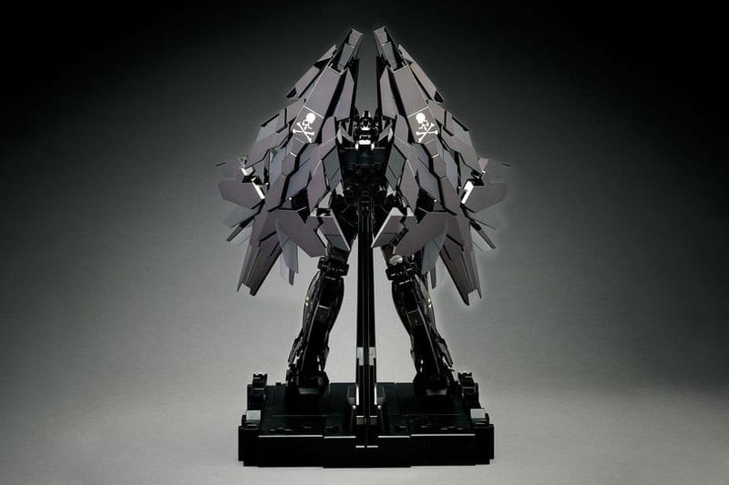 mastermind JAPAN x 《機動戰士高達》聯乘玩偶發售詳情公開