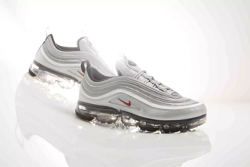 nike vapormax 97 silver