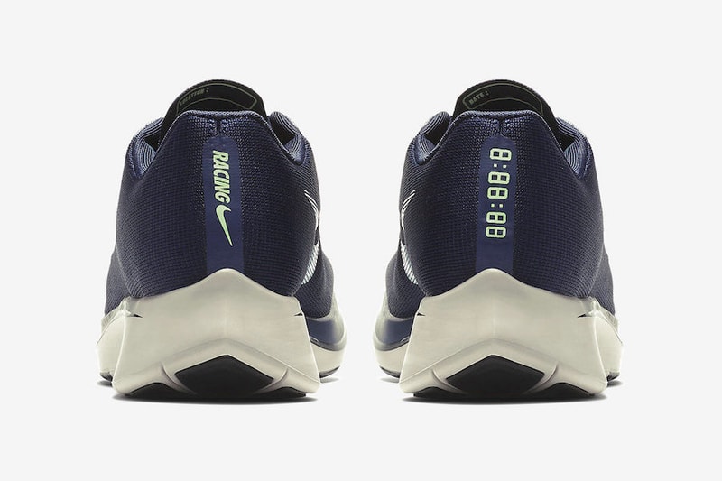 Nike Zoom Fly 全新配色設計「Obsidian」