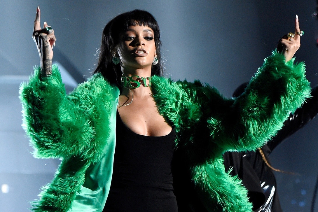 Rihanna 與 Snapchat 的衝突造成「8 億美元」的重大虧損