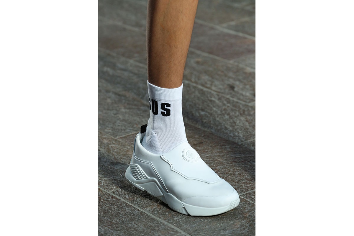 Versus Versace 2018 春夏系列,展現叛逆魅力的紐約街頭