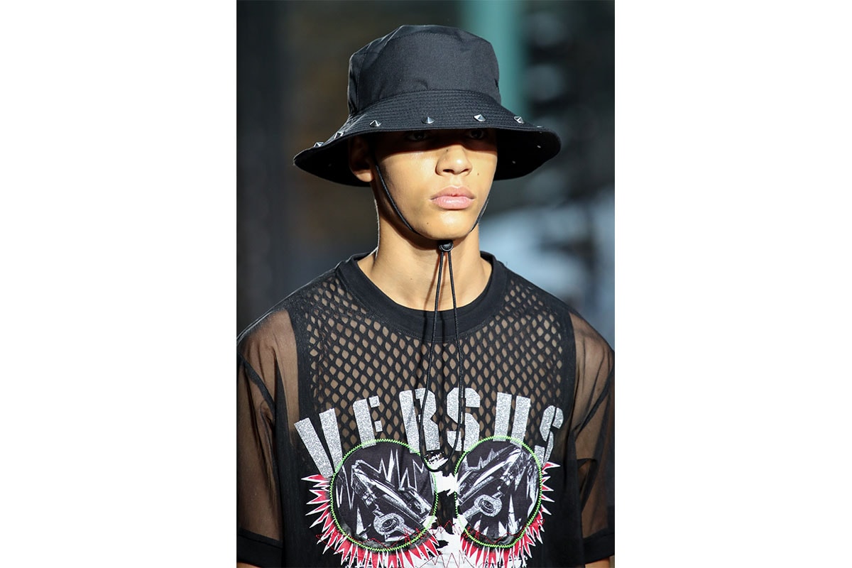 Versus Versace 2018 春夏系列,展現叛逆魅力的紐約街頭