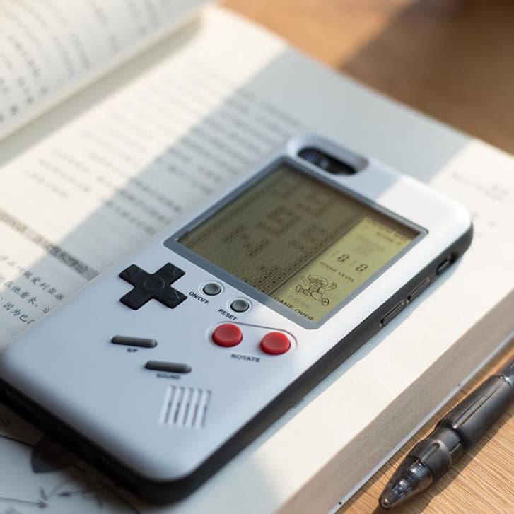 Wanle Cases 手機殼讓 iPhone 搖身變成 Game Boy 遊戲機