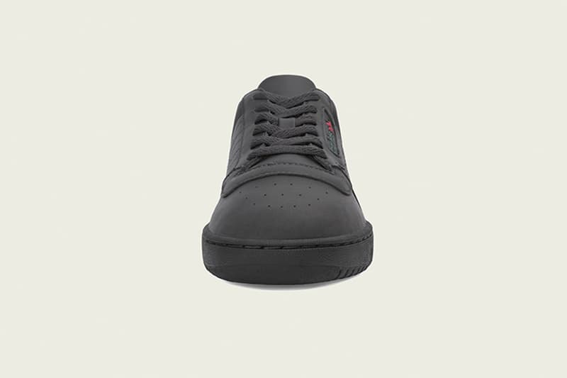 YEEZY Powerphase 全新「Core Black」配色港台消息公布