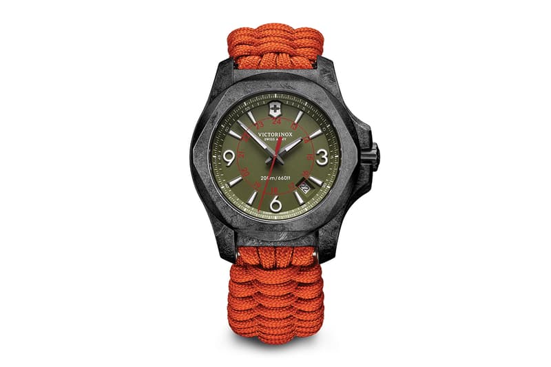 機能裝甲加持!Victorinox 推出 I.N.O.X. Carbon 碳纖限量版腕錶
