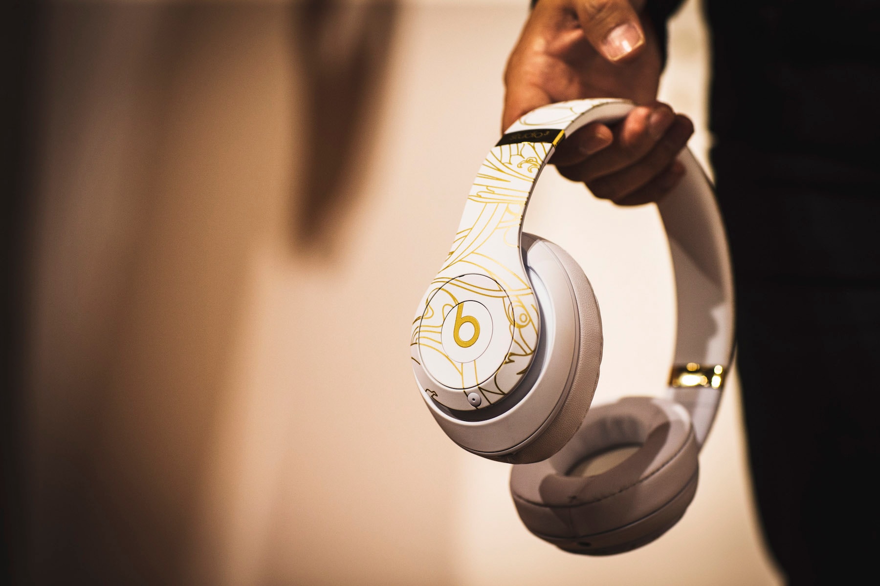 Beats by Dr.Dre x James Jean 親友限定最新「Azimuth」Studio3 無線耳機