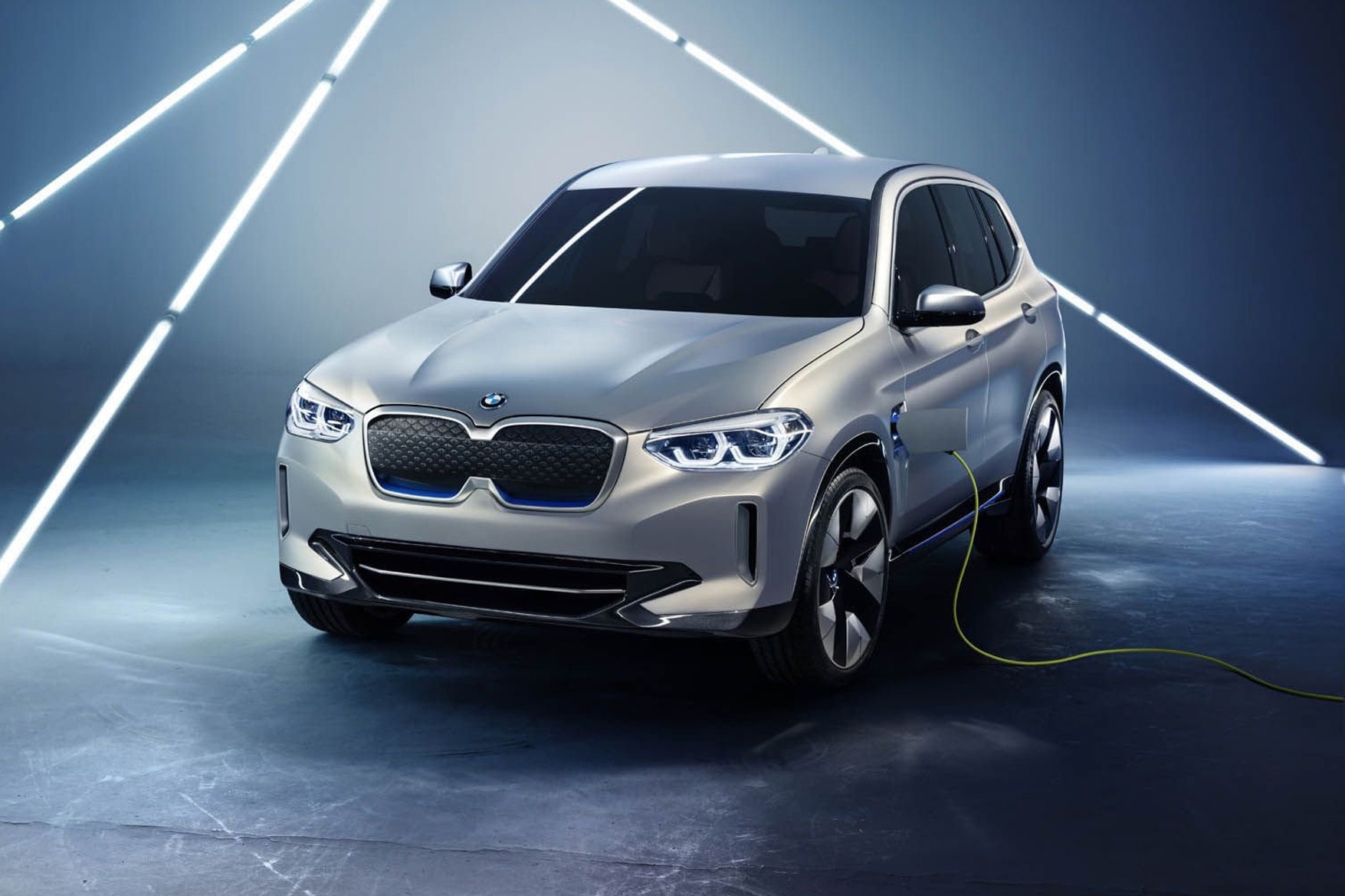 X3 電動進化！BMW 發佈 iX3 概念車！