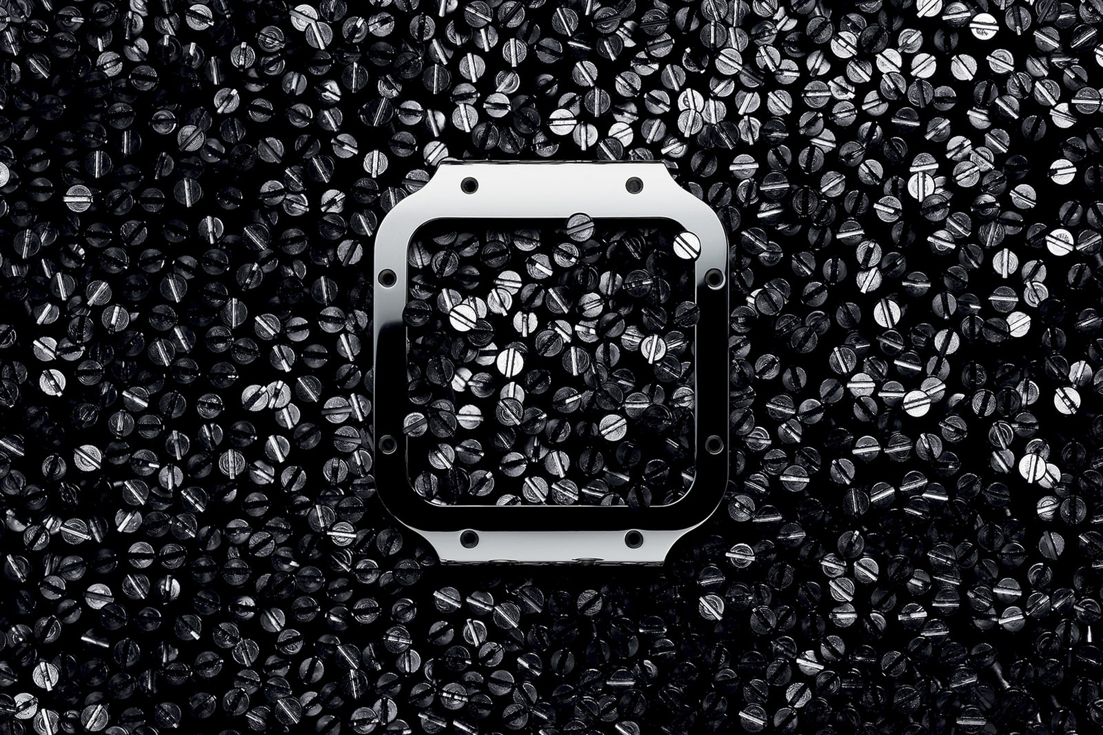 Cartier 推出全新 Santos de Cartier Skeleton