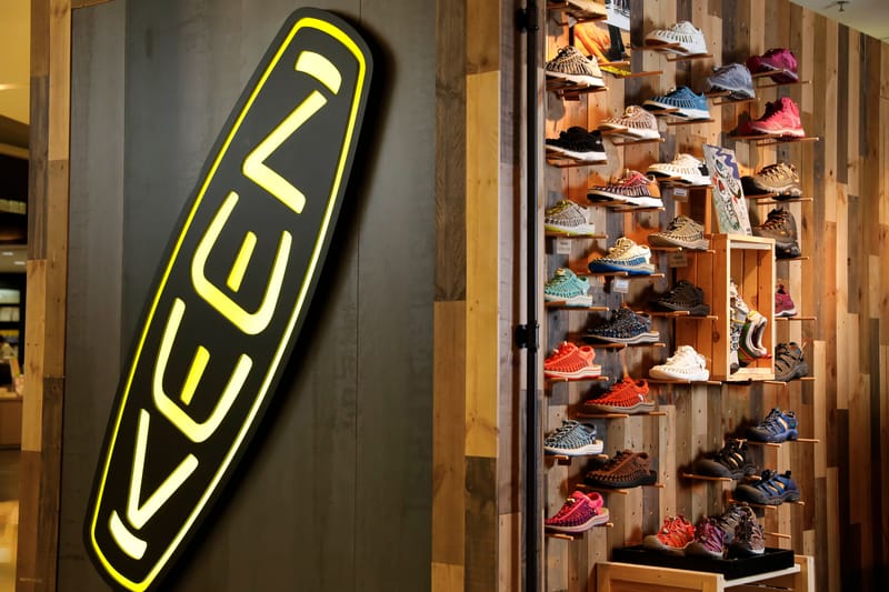 木紋裝潢－KEEN 開設全新 UNEEK 期間限定店