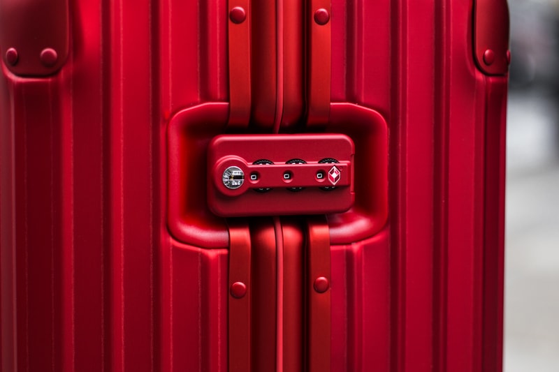 直擊 Supreme x RIMOWA 重磅聯乘系列倫敦發售現場