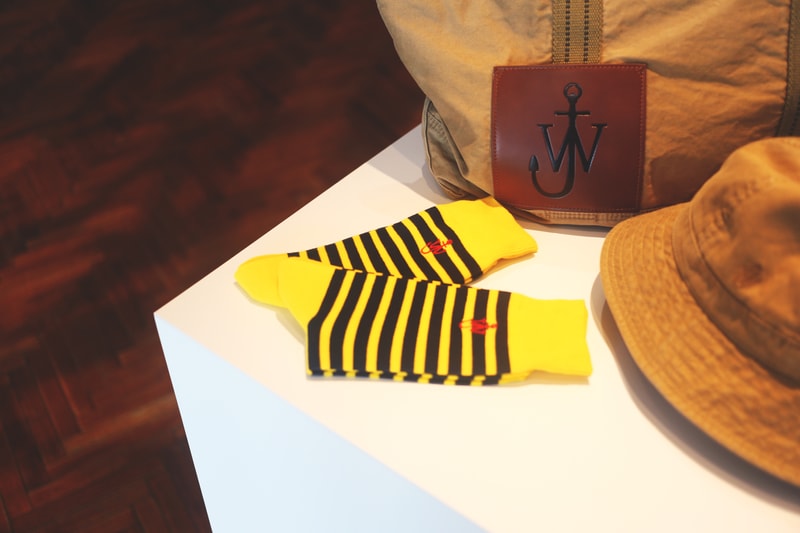 HYPEBEAST 直擊日本發佈 UNIQLO and JW ANDERSON 2018 春夏聯乘系列