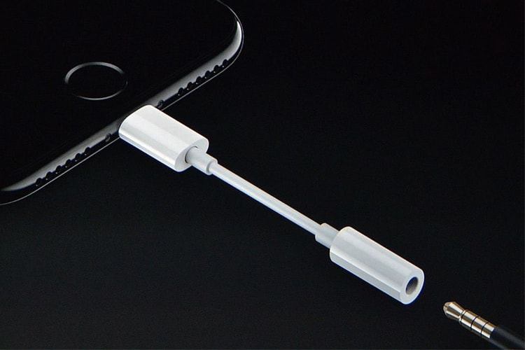 逐步閹割-消息指本年推出的新 iPhone 將不再附送 3.5mm 轉插