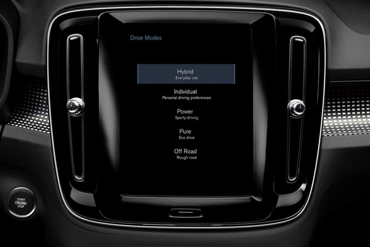 年度車王 Volvo XC40 迎來全新油電混合動力型號