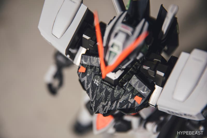 獨家近賞「ACRONYM® x Nike Air VaporMax Moc 2」主題 Gundam Astray Red Frame