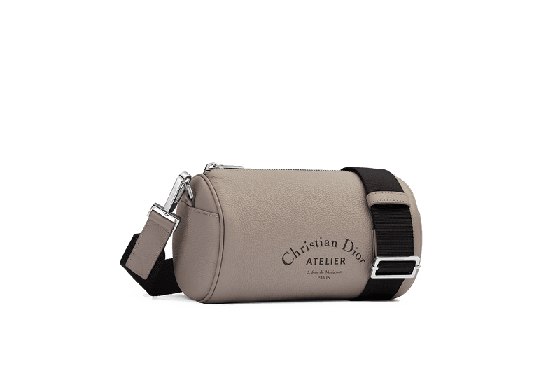Dior Homme 推出全新 Christian Dior Atelier 皮包系列