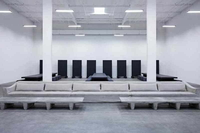 YEEZY HOME 前導？一窺 Kanye West 位於加州的 YEEZY 工作室內部