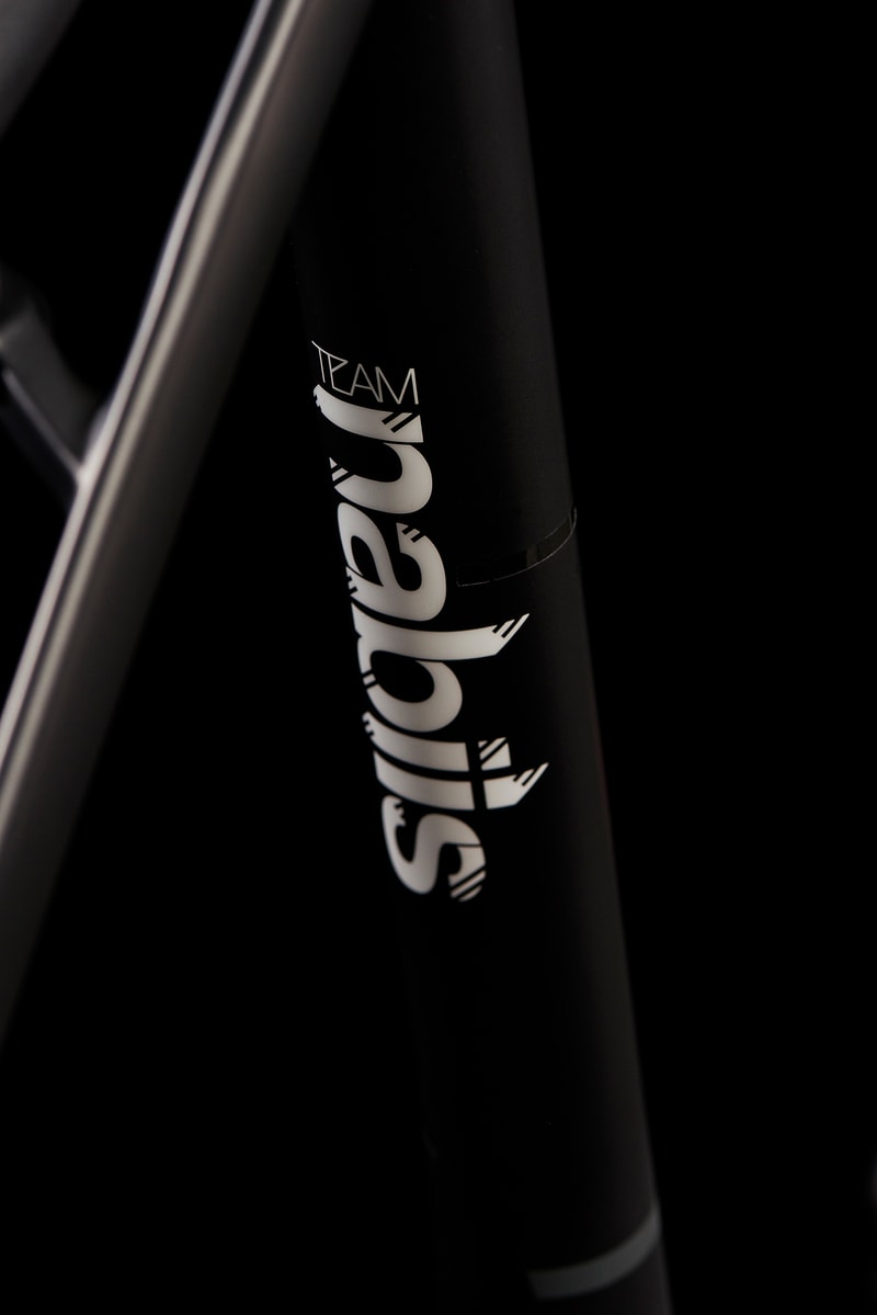 nabiis 攜手 DARE 推出「MR1s Team nabiis Edition Frameset」碳纖維公路車架