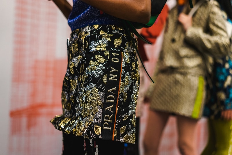 走進 Prada 2019 早春系列紐約發佈會後台