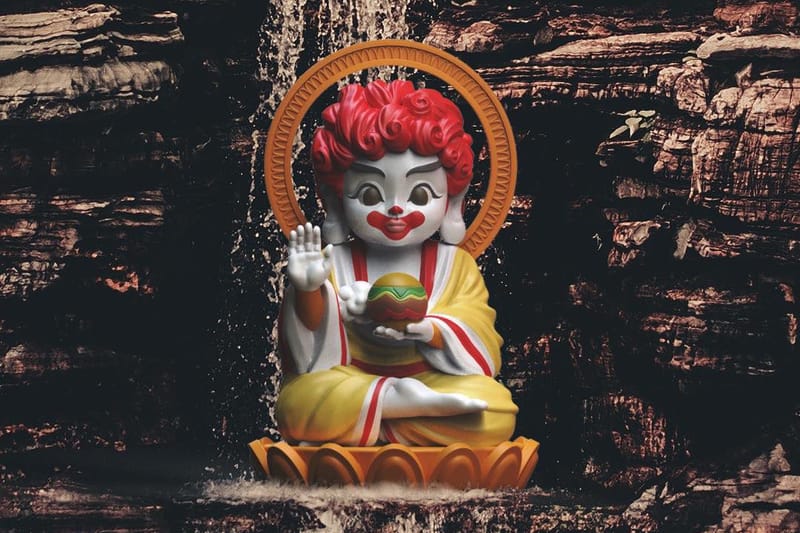 Tik Ka From East x Mighty Jaxx  打造限量版「Hambuddha」人偶擺設