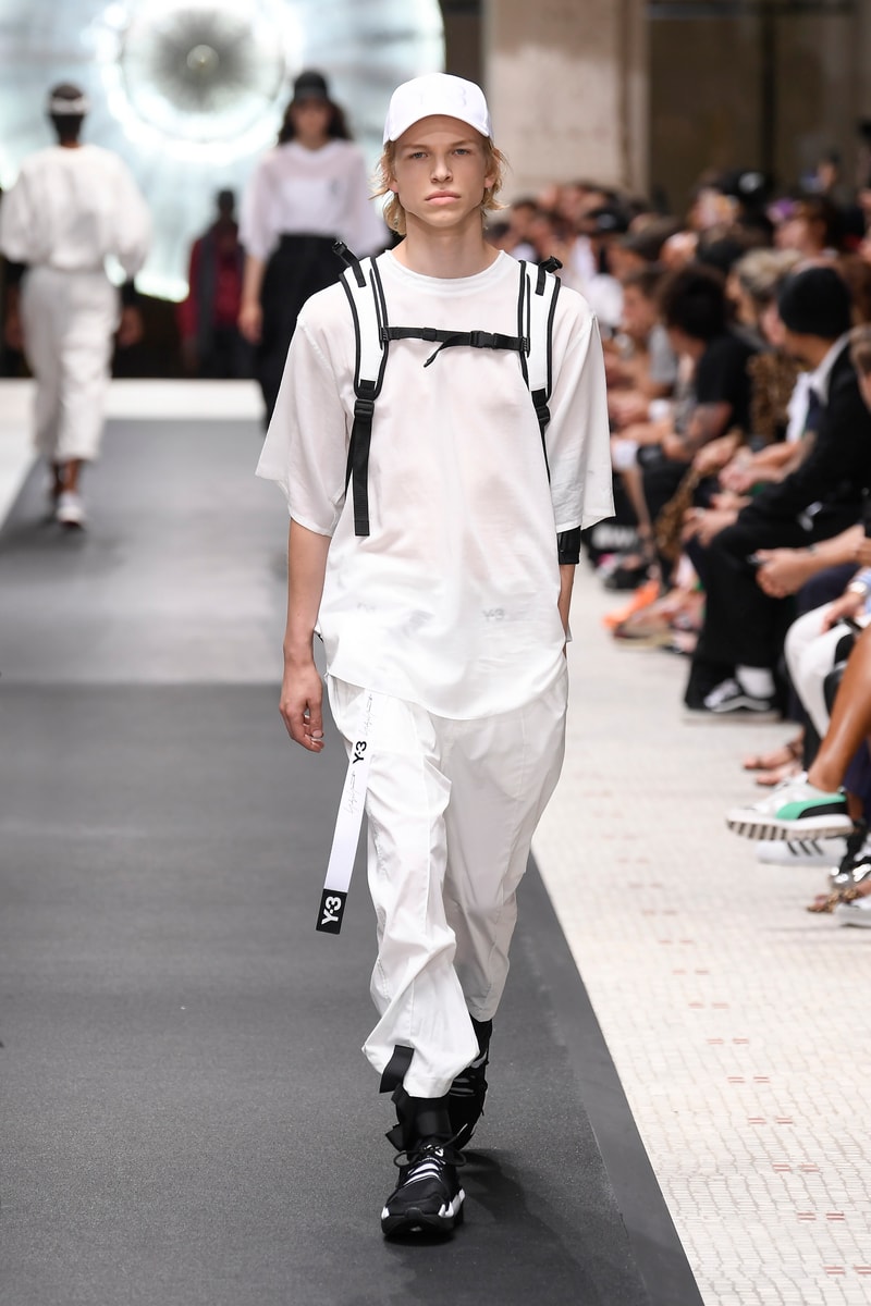 Y-3 2019 春夏系列於巴黎時裝周正式發佈