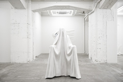 走進 Daniel Arsham 位於東京 NANZUKA 及 Galerie Perrotin 最新展覽